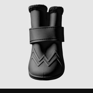 Fleece lined pet snow booties